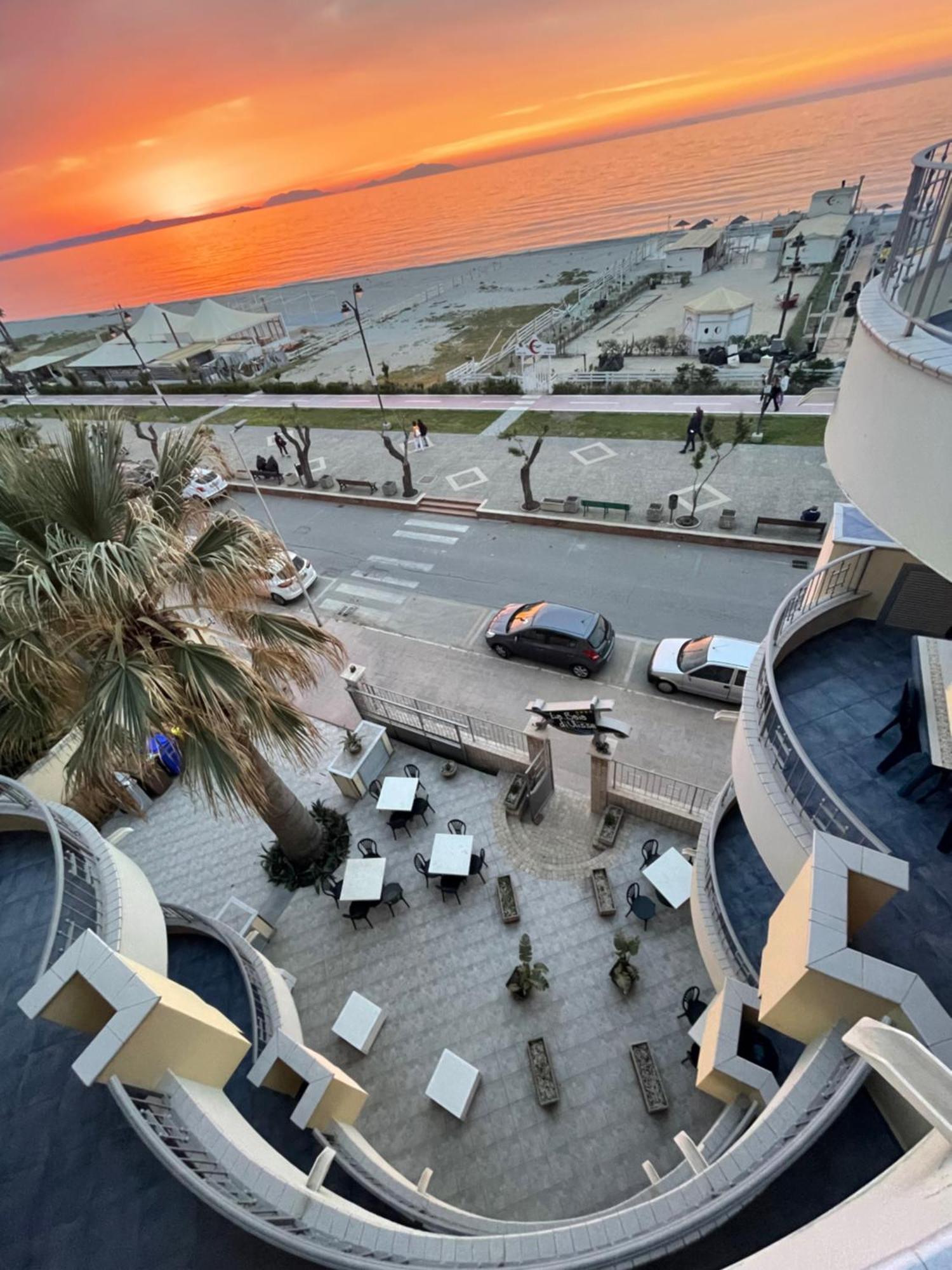 Vila La Baia Di Ulisse Venetico Exteriér fotografie