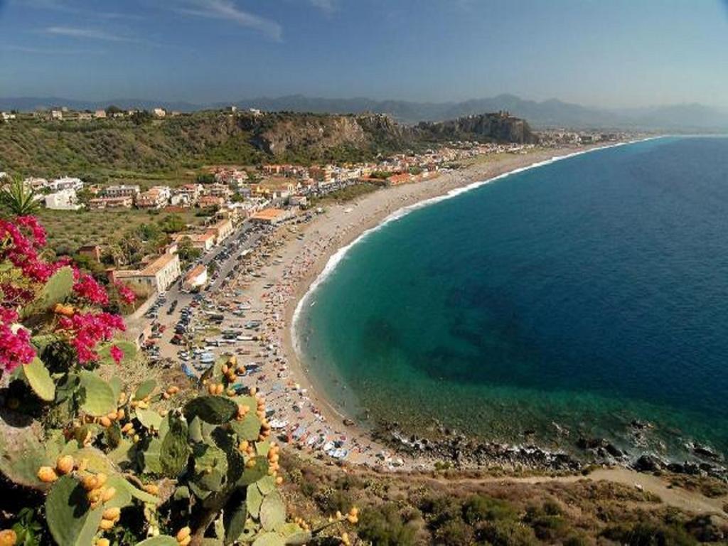 Vila La Baia Di Ulisse Venetico Exteriér fotografie